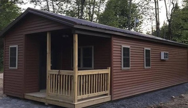 Pet Friendly Beautiful Tiny House Cabin in Inlet, NY Adirondack Mountains