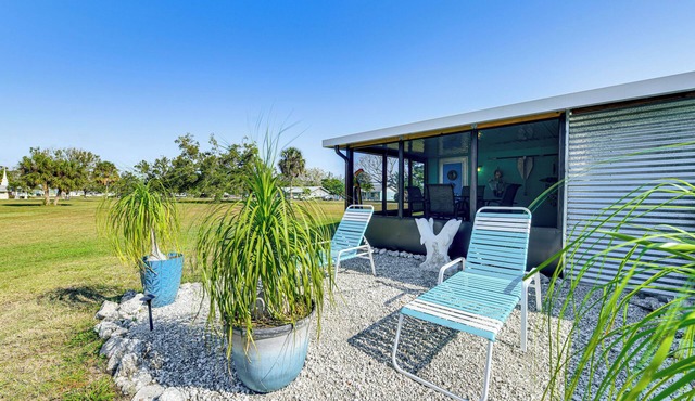 Pet-friendly Bradenton Home ~ 3 Mi to Cortez Beach