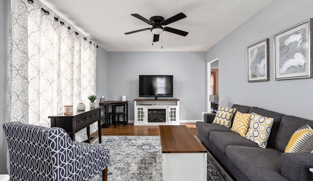 Pet-Friendly Broad Ripple Home W/Fenced Backyard