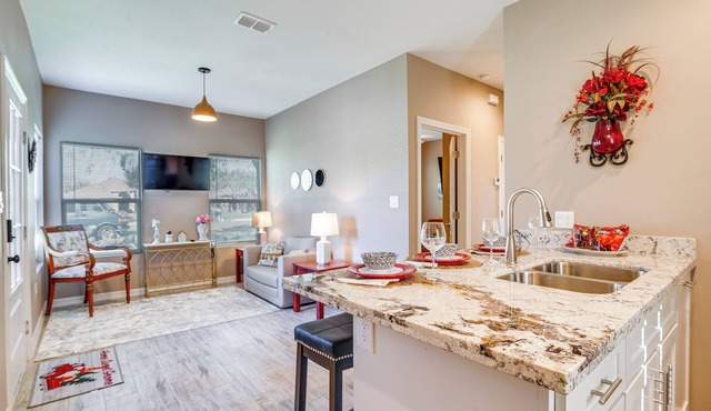 Pet-friendly Brownsville Apartment w/Yard!