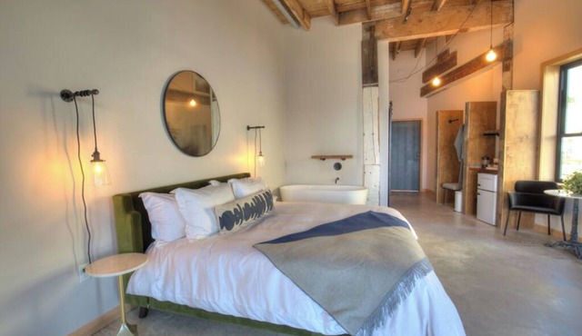 Pet-friendly, Buoy Suite at Bowline Hotel