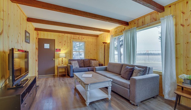 Pet-friendly Cabin Retreat: Wisconsin River Access
