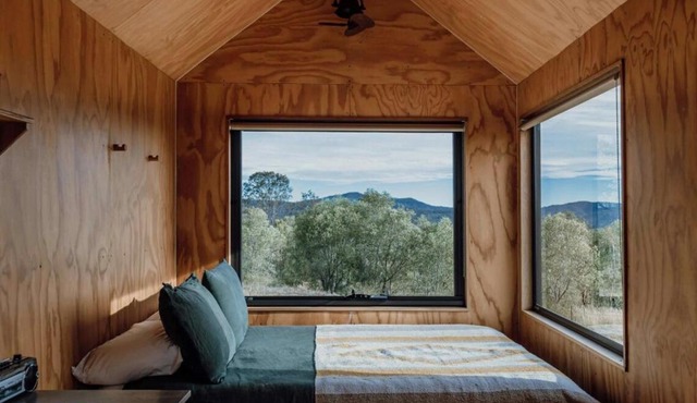 Pet Friendly Cabin Surrounded by Wilderness - Gili