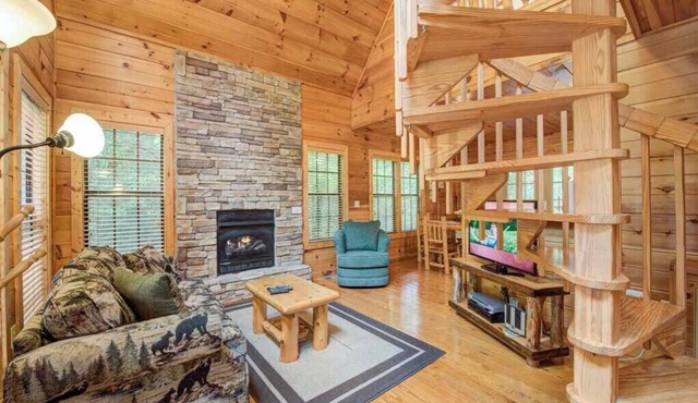 Pet Friendly Cabin with Game Loft, Hot Tub + Fireplace