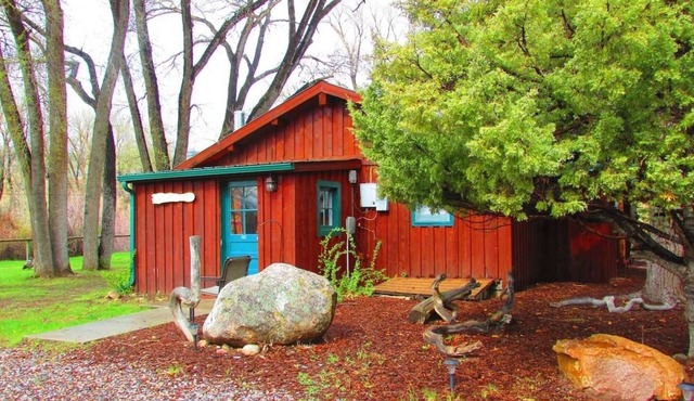 Pet-Friendly Cabin with River Access, Hot Tub & Mountain Views!
