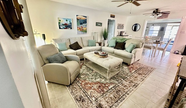Pet-Friendly Canal Home in Sebring – Easy Access to Lake Jackson!