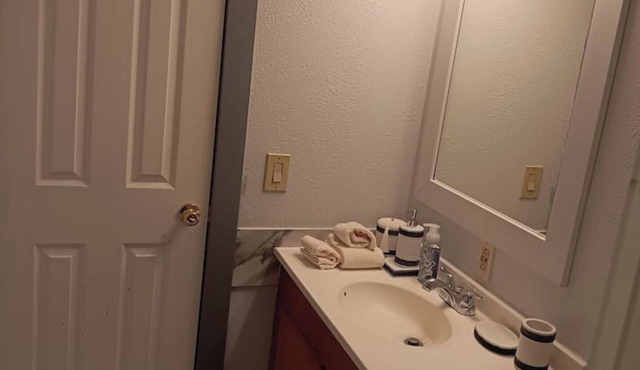 Pet friendly & Charming 3-bedroom mobile home with WiFi, in fabulous Reno-Tahoe