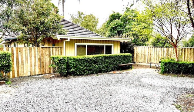 Pet friendly cottage in lower blue mountains