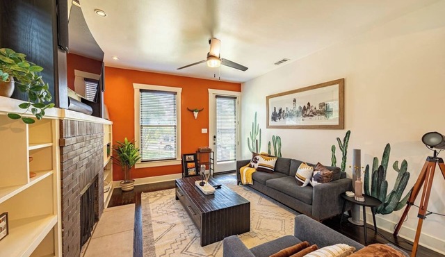 Pet Friendly - Covered Parking - Great Location!