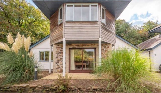 Pet friendly Croft Cottage