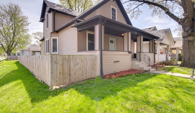 Pet-Friendly Davenport Home - Near Casino & Golf