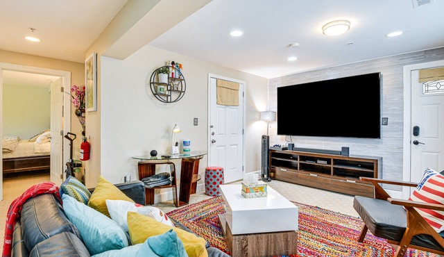 Pet-Friendly DC Area Condo w/Yard!