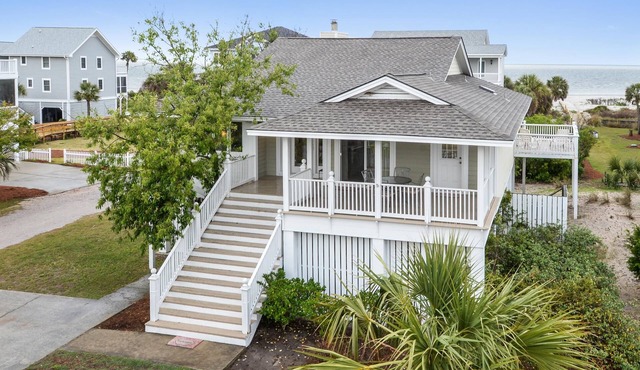 "Pet Friendly, Excellent Ocean View with Direct Beach Access!"