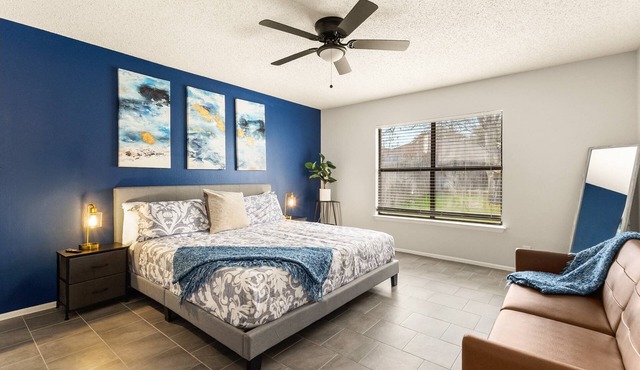 Pet-Friendly Family Home Near SeaWorld | Spacious Yard | Sleeps 6 | Minutes to Lackland AFB