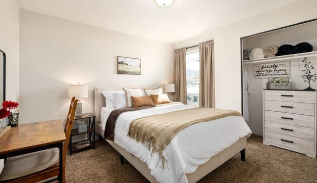 Pet Friendly Farmhouse Near Ski & Trails