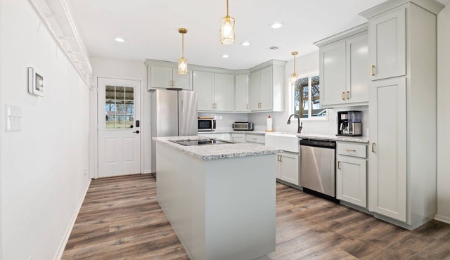 Pet-Friendly Farm Stay in Northwest Arkansas