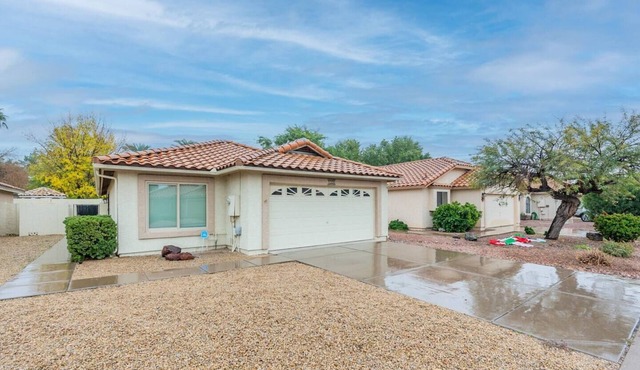 Pet Friendly, Firepit, BBQ~Perfect Getaways 2Units