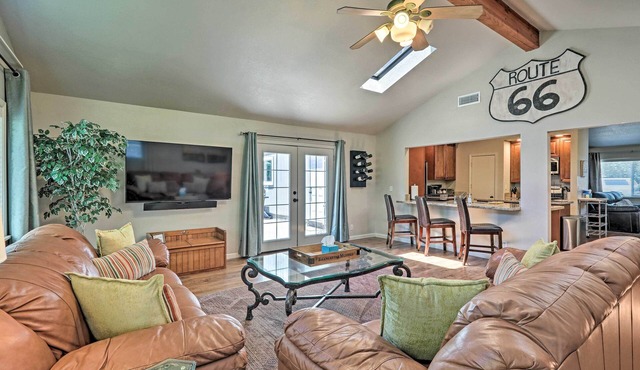 Pet-Friendly Flagstaff Home w/Mountain View