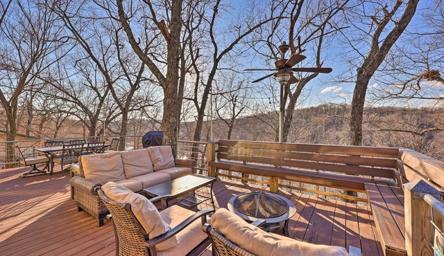 Pet-Friendly Grand Lake House w/Dock & Kayaks!