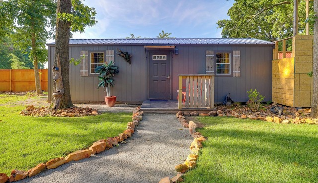 Pet-Friendly Grand Lake Studio w/Outdoor Space