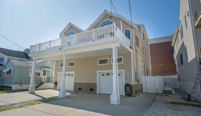 Pet Friendly! Great Location- Can Walk to Downtown Sea Isle