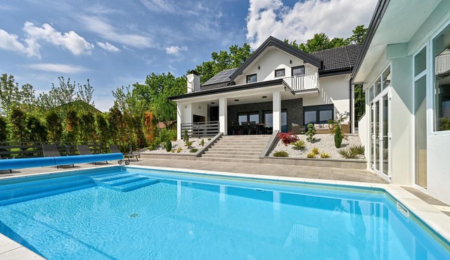 Pet friendly home in Stubicke Toplice with sauna