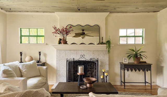 Pet friendly Historic Spanish style home!