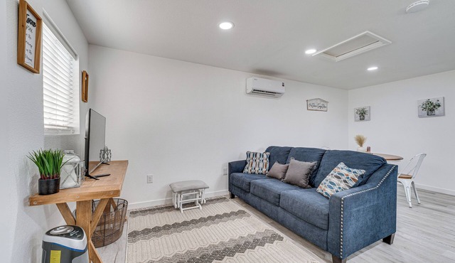 Pet-Friendly Home < 1 Mi to Downtown Moses Lake!