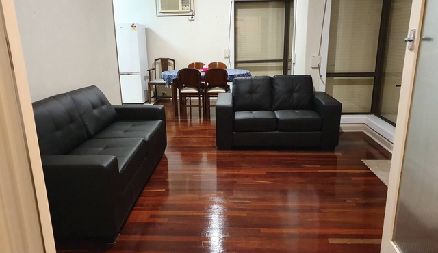 Pet friendly Home in Morphett Vale Adelaide South close to great Beaches 24 hrs