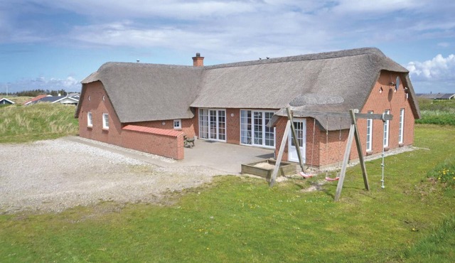 Pet friendly home in Hvide Sande with sauna