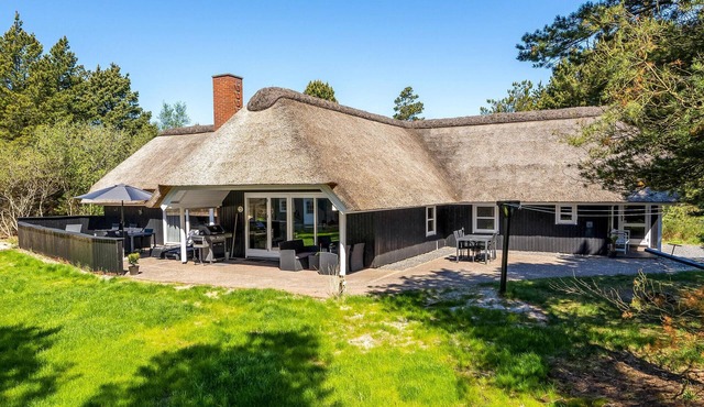 Pet friendly home in Blåvand with sauna
