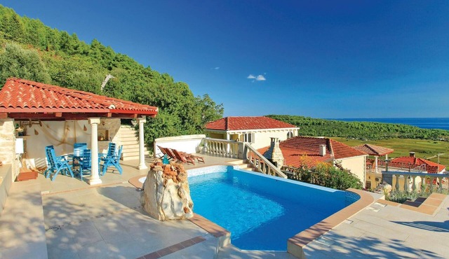 Pet friendly home in Cara