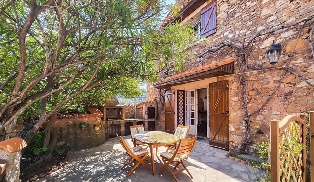 Pet friendly home in Cébazan with WiFi