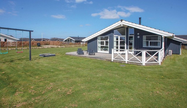 Pet friendly home in Haderslev with sauna