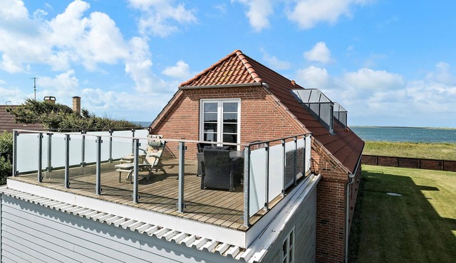 Pet friendly home in Vestervig with sauna