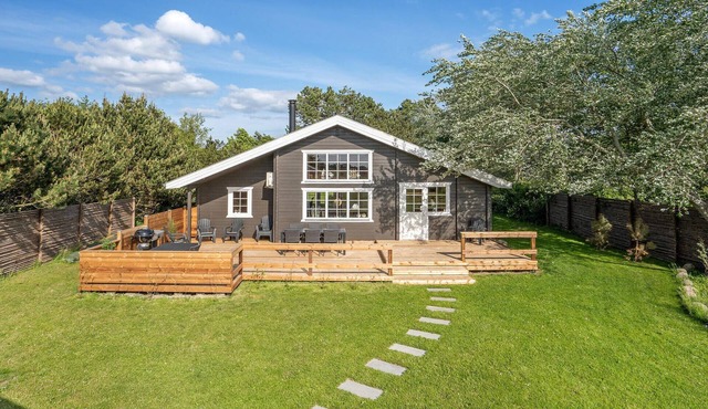 Pet friendly home in Ebeltoft with WiFi