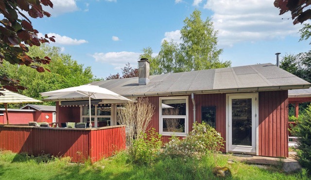 Pet friendly home in Fårvang with WiFi