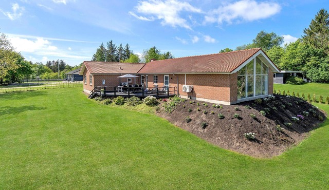 Pet friendly home in Farsø with sauna