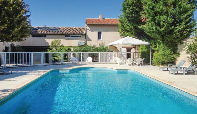 Pet friendly home in Montagnac