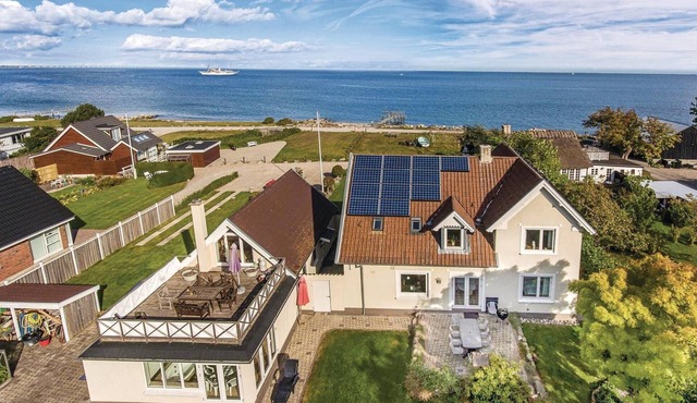 Pet friendly home in Frørup with sauna