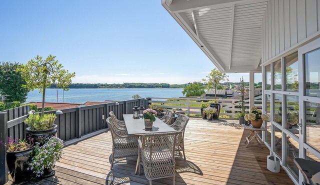 Pet friendly home in Hejls with WiFi