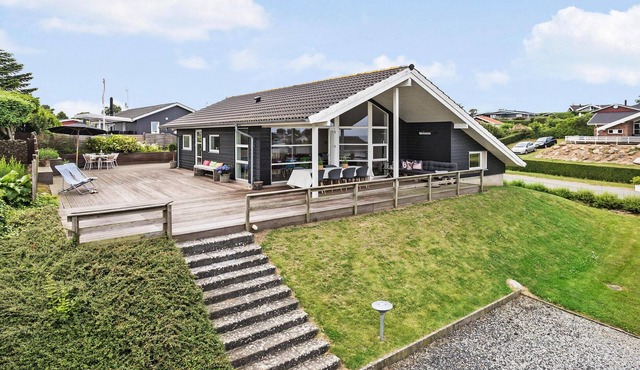 Pet friendly home in Hejls with WiFi