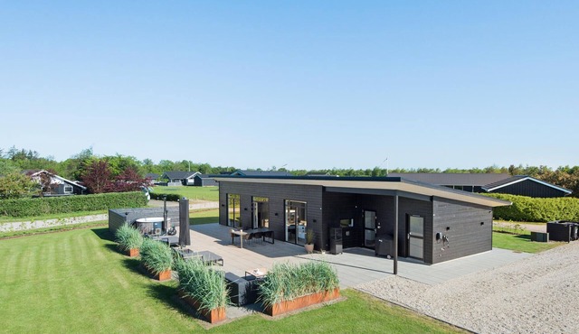 Pet friendly home in Hemmet with WiFi