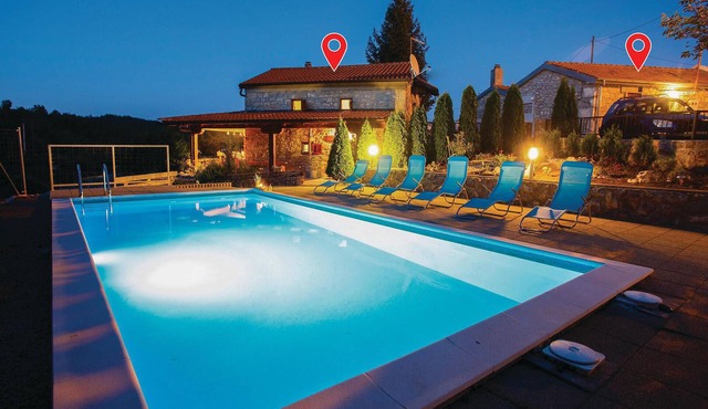 Pet friendly home in Jurdani