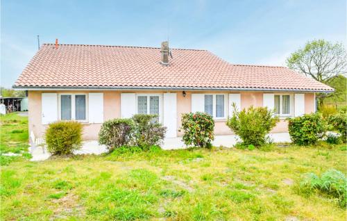 Pet Friendly Home In Langon With Wifi