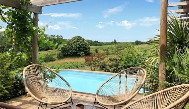 Pet friendly home in Mombrier