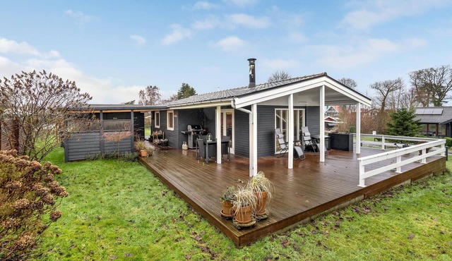 Pet friendly home in Otterup with WiFi