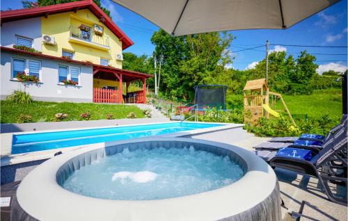 Pet Friendly Home In Paruzevina With Sauna