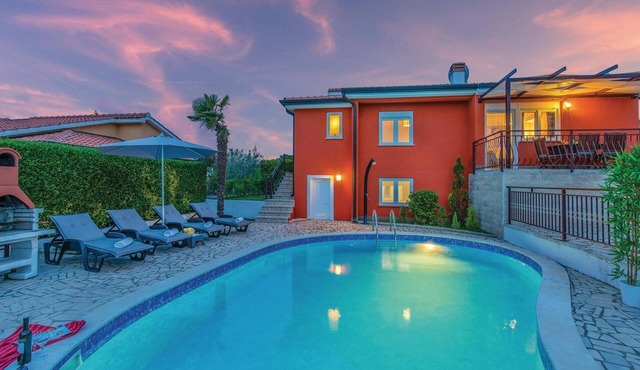 Pet friendly home in Porec