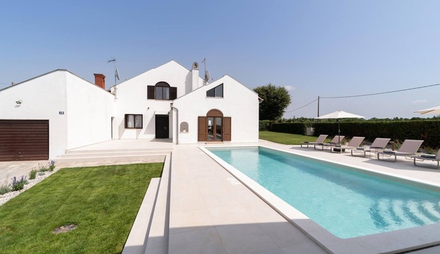 Pet friendly home in Porec